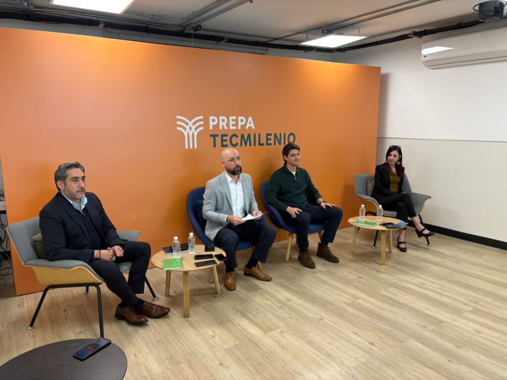 Pensar con la inteligencia artificial, el reto que enfrentan los jóvenes rumbo al futuro del trabajo: Tecmilenio