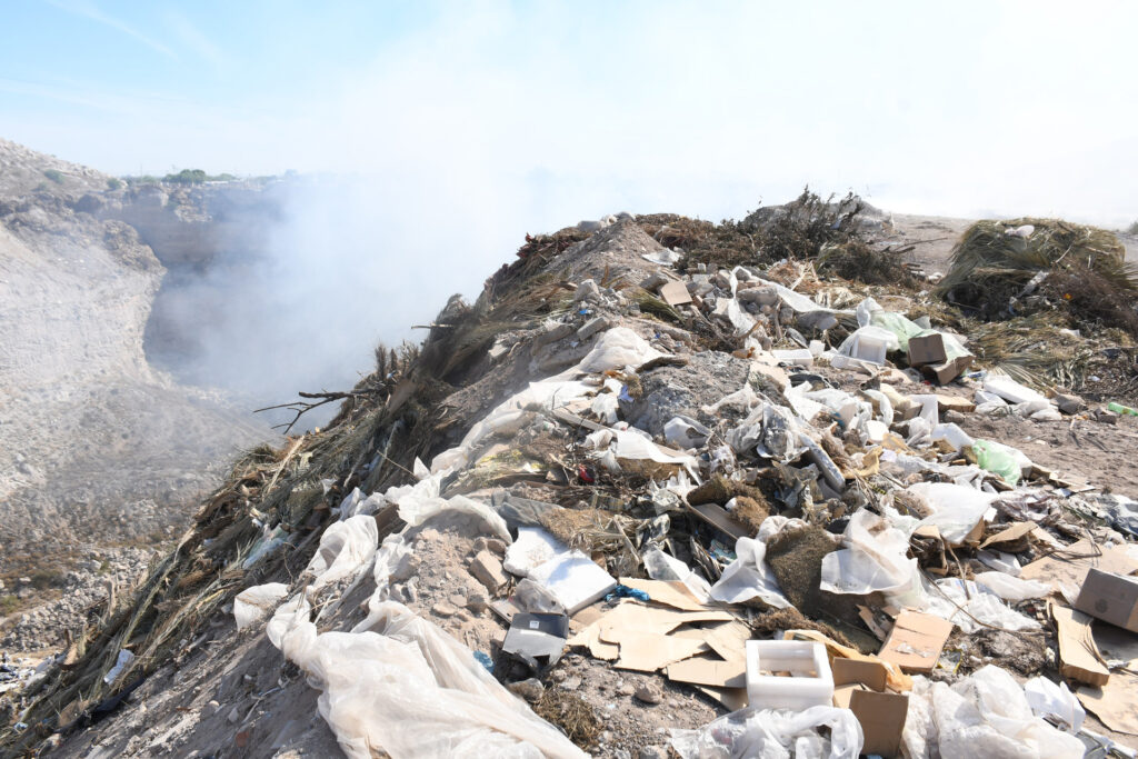 Vecinos de Torreón denuncian entrega parcial de fraccionamientos en zona oriente