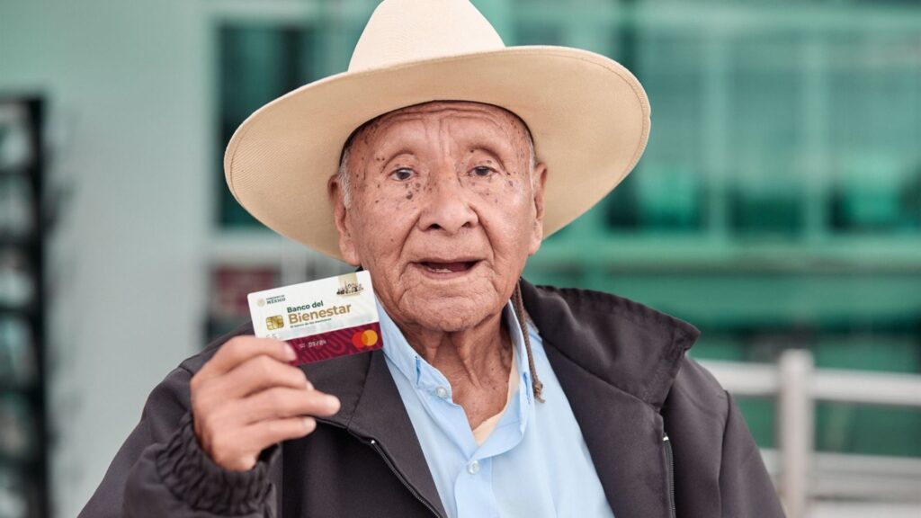 Con 80 años lo secuestraron para marchar y lo abandonaron en el centro de Chihuahua: el lado oscuro de la marcha de Morena