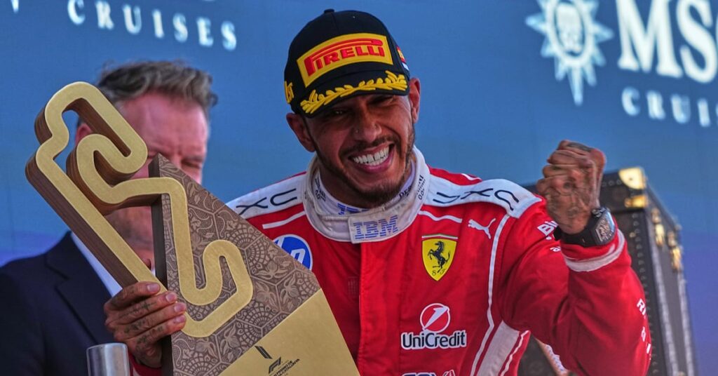Lewis Hamilton logra su primera victoria con Ferrari en el GP de Barcelona 2026