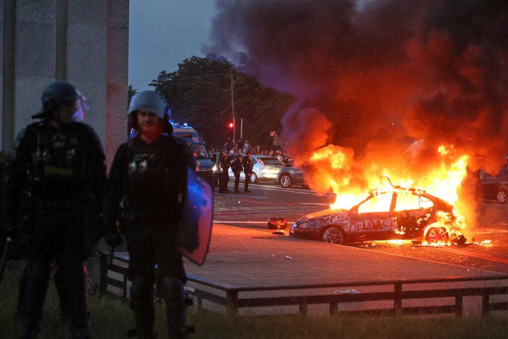 Disturbios en Francia tras la segunda Champions del PSG dejan un muerto y 780 detenidos