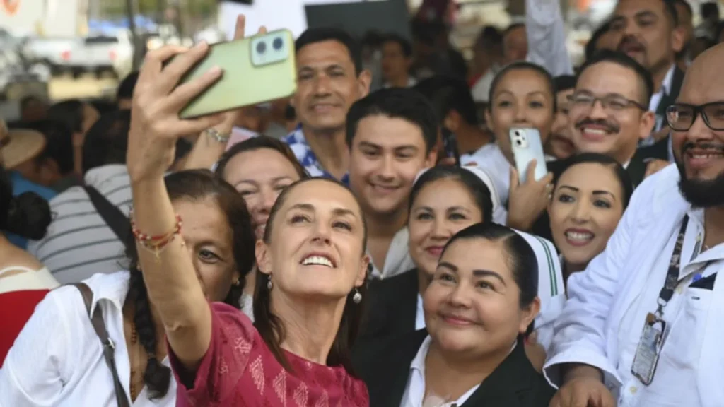 Sheinbaum inicia hospital en Colima y explica ausencia en inauguración del Mundial